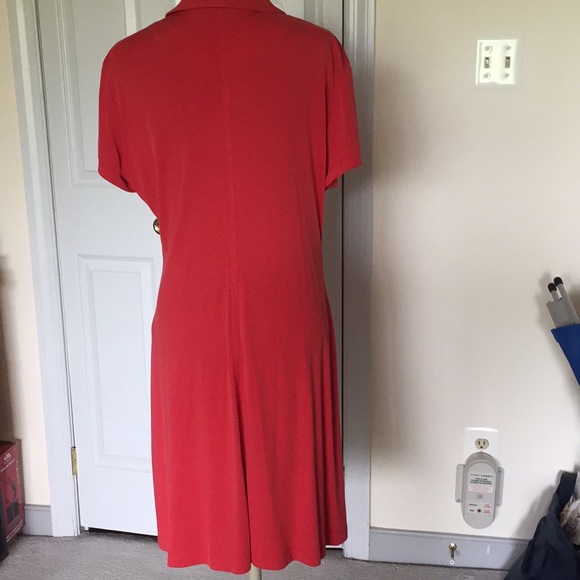 Button down red short sleeve shirt dress - Picture 3 of 8